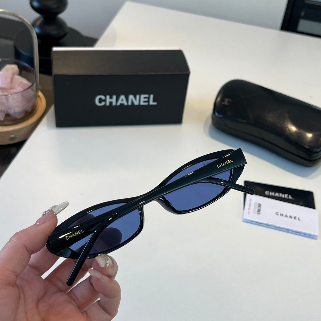 Chanel Oversized Blue Lens Sunglasses for Men & Women - 448996 - detail image 8
