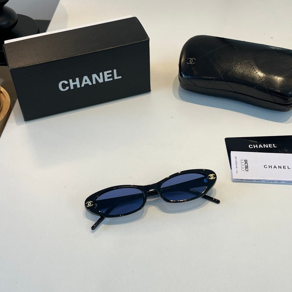 Chanel Oversized Blue Lens Sunglasses for Men & Women - detail image 4