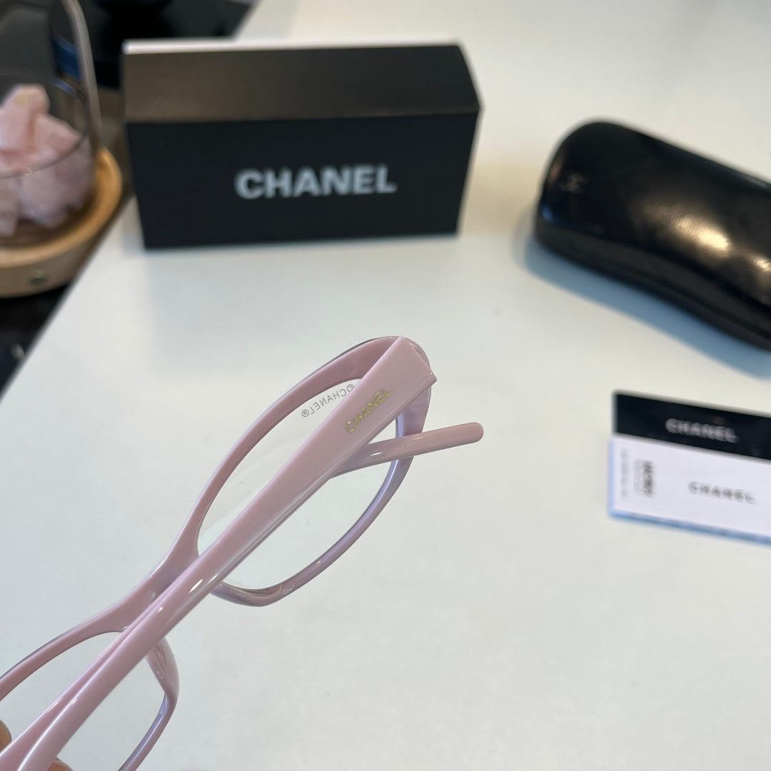 Chanel Oversized Silver Lens Sunglasses for Men & Women - 486555 - detail image 6