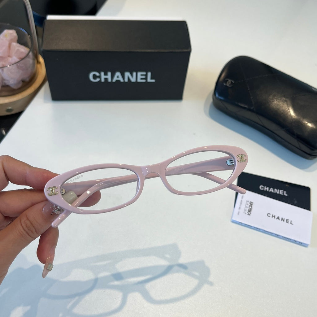 Chanel Oversized Silver Lens Sunglasses for Men & Women - 486555 - detail image 4