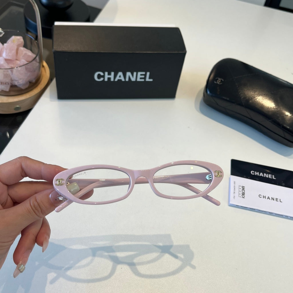 Chanel Oversized Silver Lens Sunglasses for Men & Women - 486555 - detail image 5