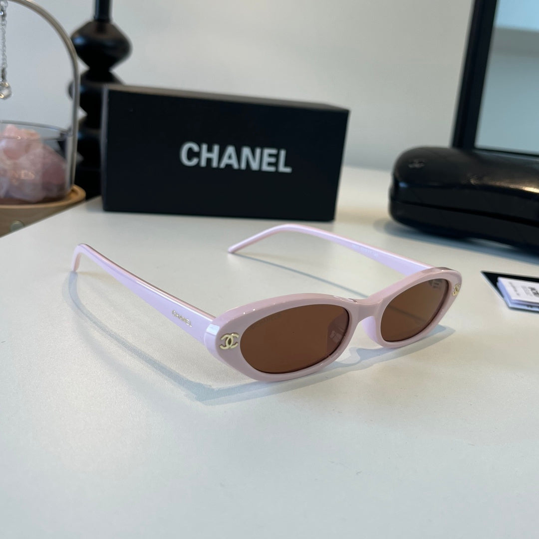 Chanel Oversized Silver Lens Sunglasses for Men & Women - 448998