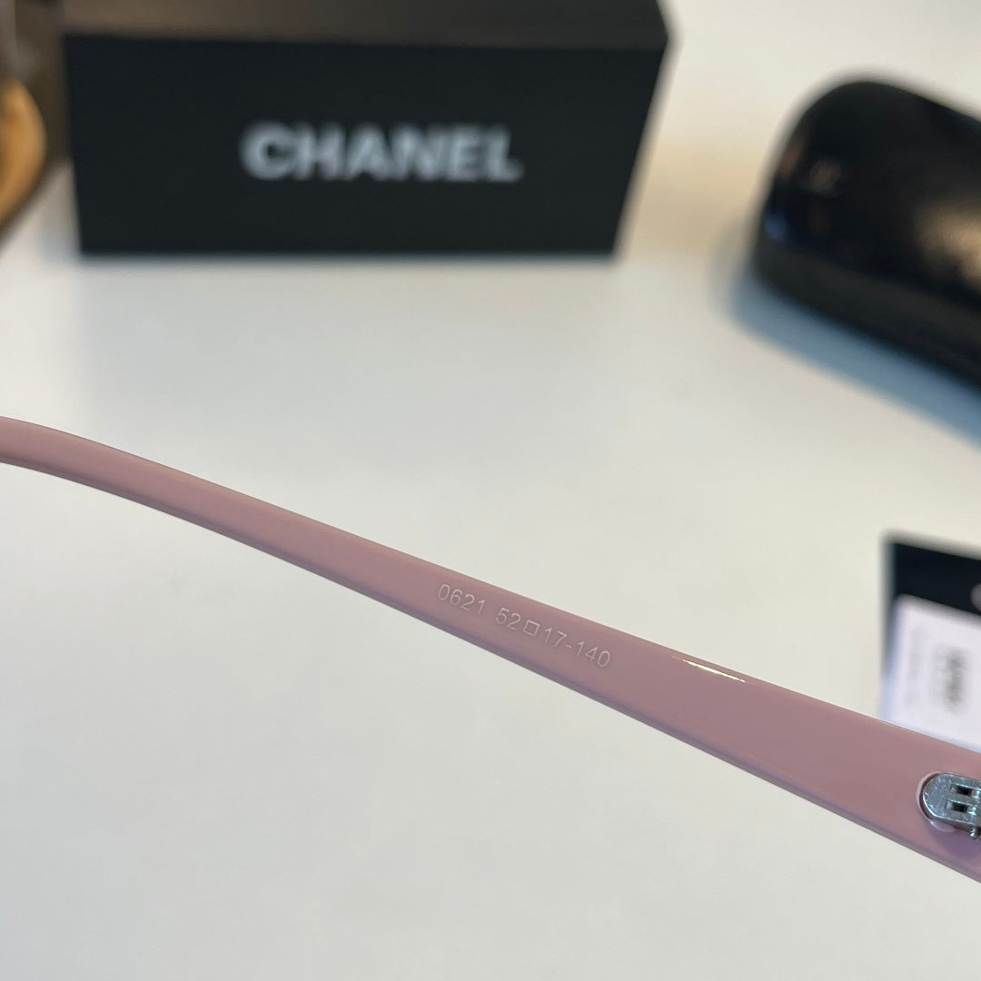 Chanel Oversized Silver Lens Sunglasses for Men & Women - 486556 - detail image 8
