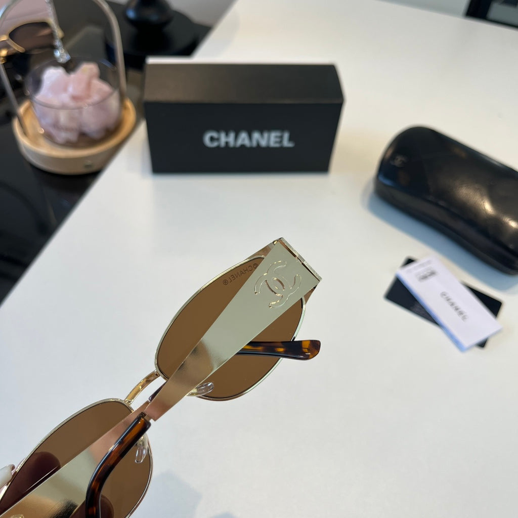 Chanel Oversized Brown Lens Sunglasses for Men & Women - 486560 - detail image 5