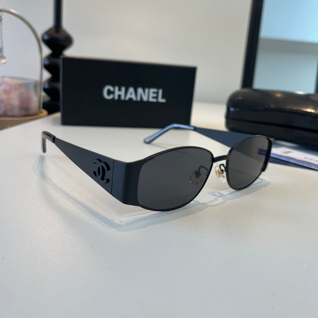 Chanel Oversized Silver Lens Sunglasses for Men & Women - 486559