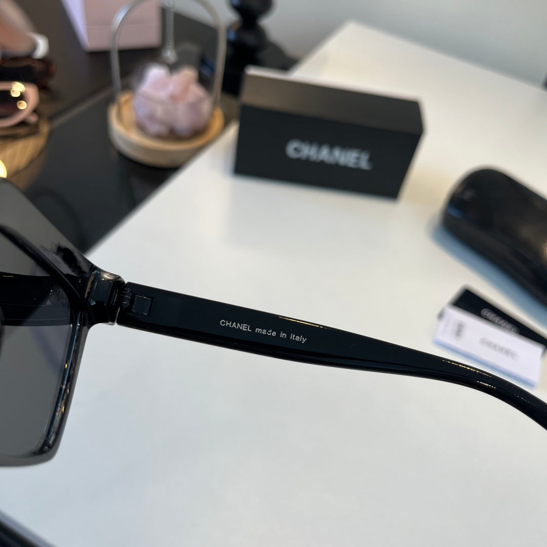 Chanel Fashion Black Lens Sunglasses for Men & Women - 486563 - detail image 10