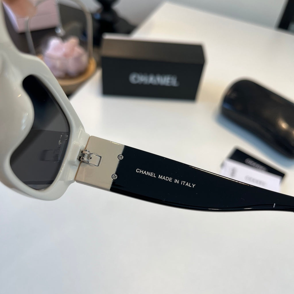 Chanel Fashion Silver Lens Sunglasses for Men & Women - 486565 - detail image 10