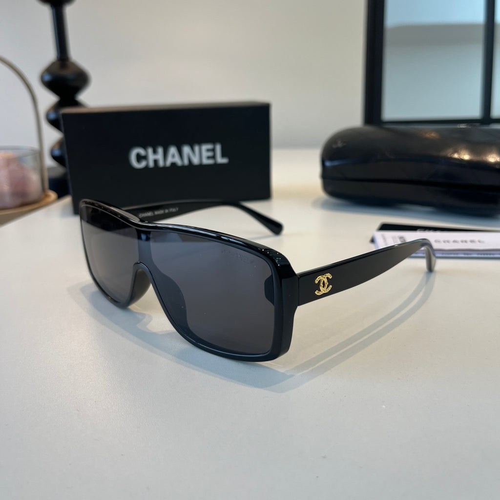 Chanel Fashion Black Lens Sunglasses for Men & Women - 486566 - detail image 3