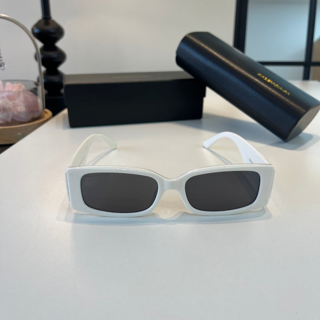 Balenciaga Rectangular Silver Lens Sunglasses for Men & Women - 372347 - detail image 2