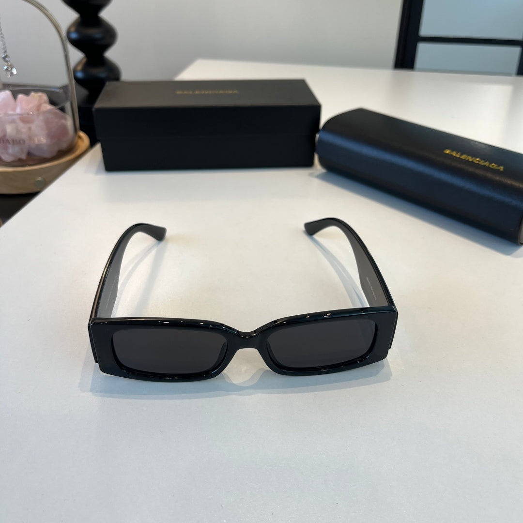 Balenciaga Rectangular Black Lens Sunglasses for Men & Women - 158566