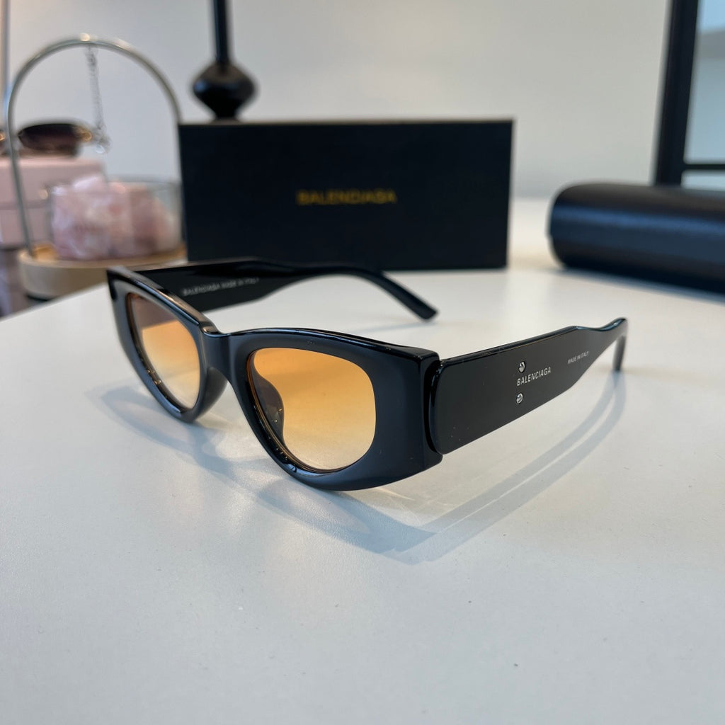 Balenciaga Rectangular Brown Lens Sunglasses for Men & Women - detail image 3
