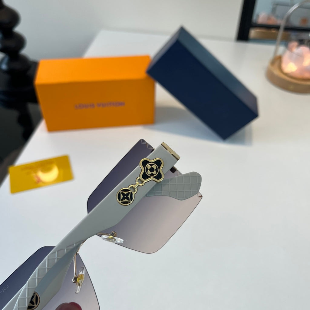 Louis Vuitton Fashion Silver Lens Sunglasses for Women - detail image 7