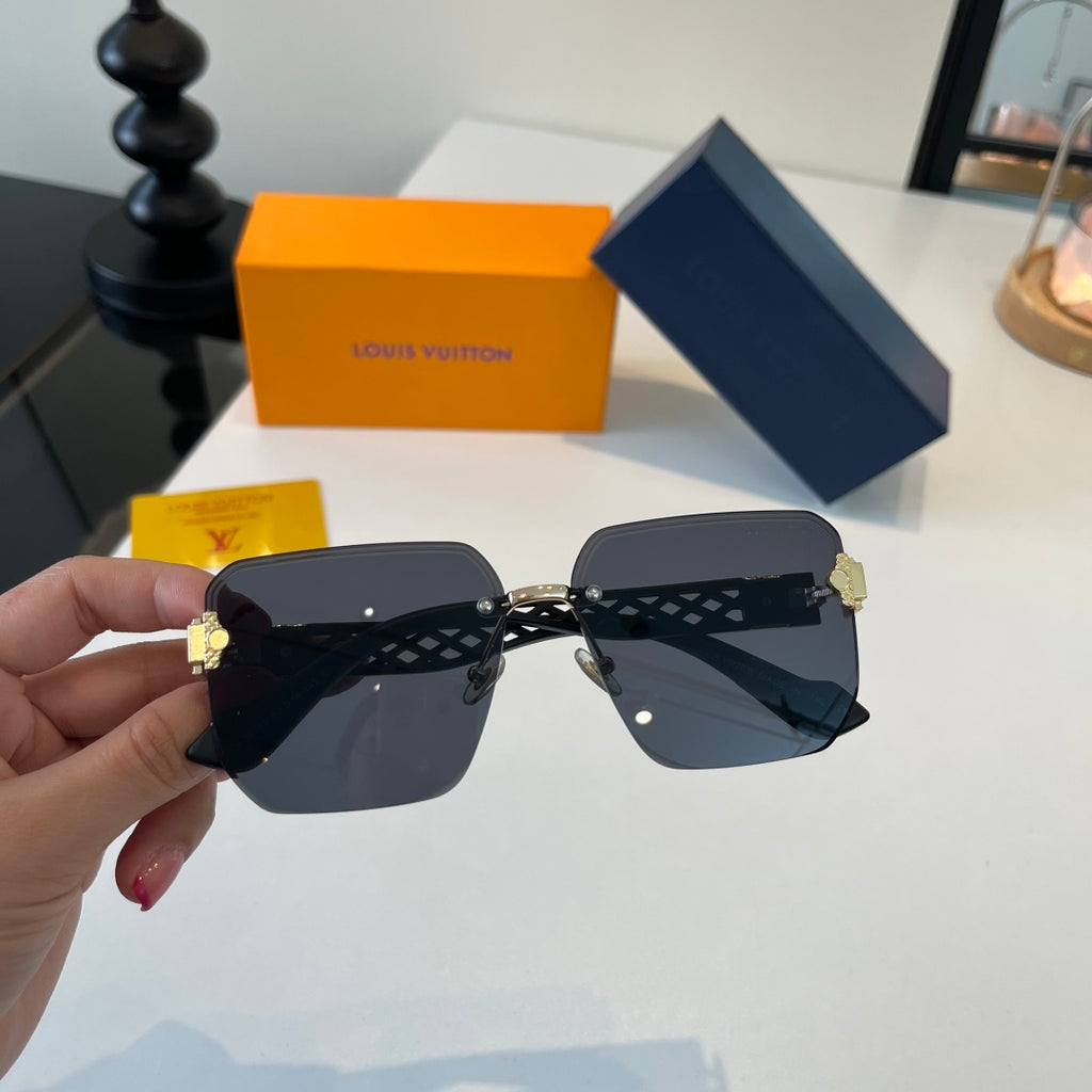 Louis Vuitton Fashion Silver Lens Sunglasses for Women - 448660 - detail image 5