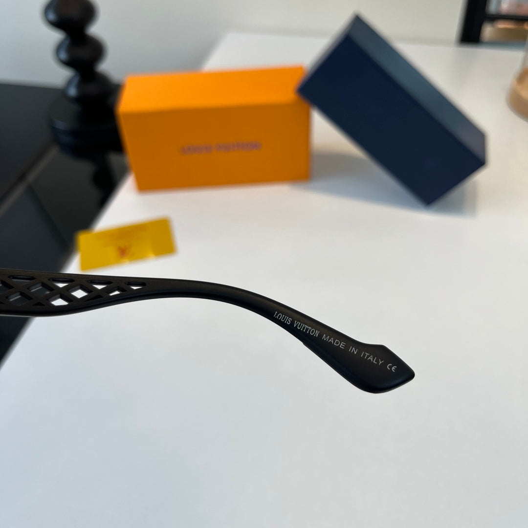 Louis Vuitton Fashion Silver Lens Sunglasses for Women - 448660 - detail image 10