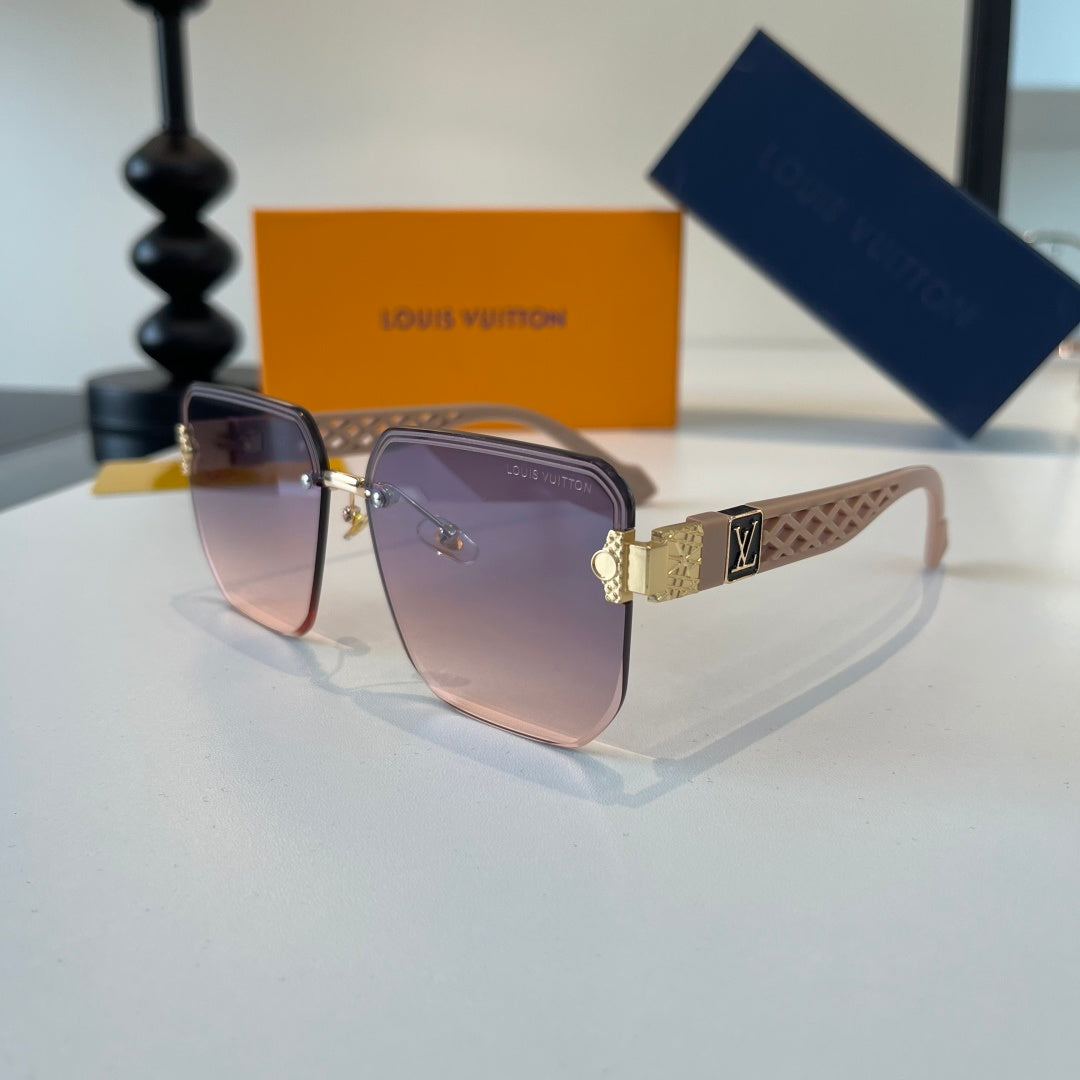 Louis Vuitton Fashion Silver Lens Sunglasses for Women - 493060