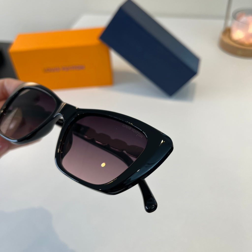 Louis Vuitton Cat-Eye Silver Lens Sunglasses for Women - detail image 5