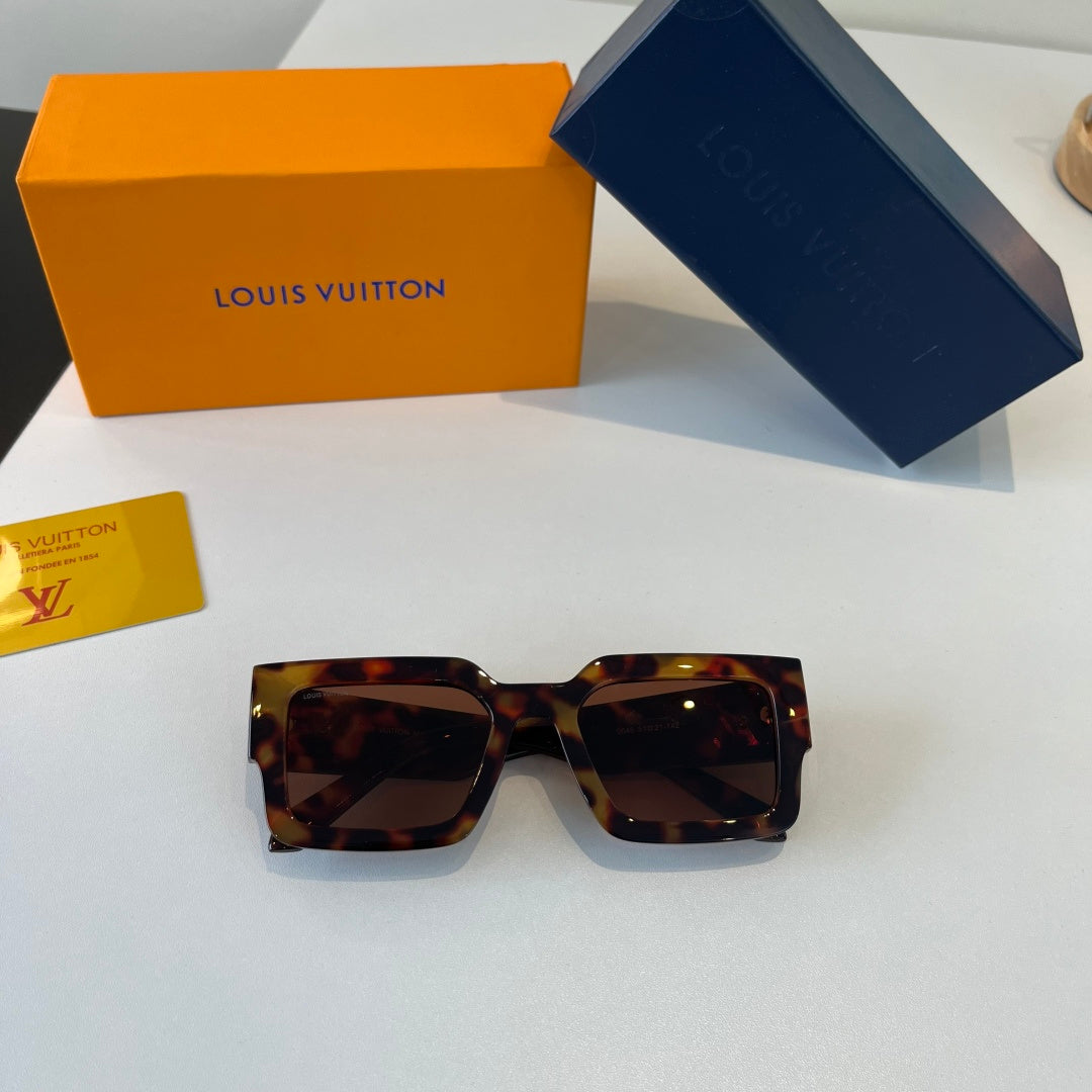 Louis Vuitton Fashion Black Lens Sunglasses for Men & Women - 493064 - detail image 5