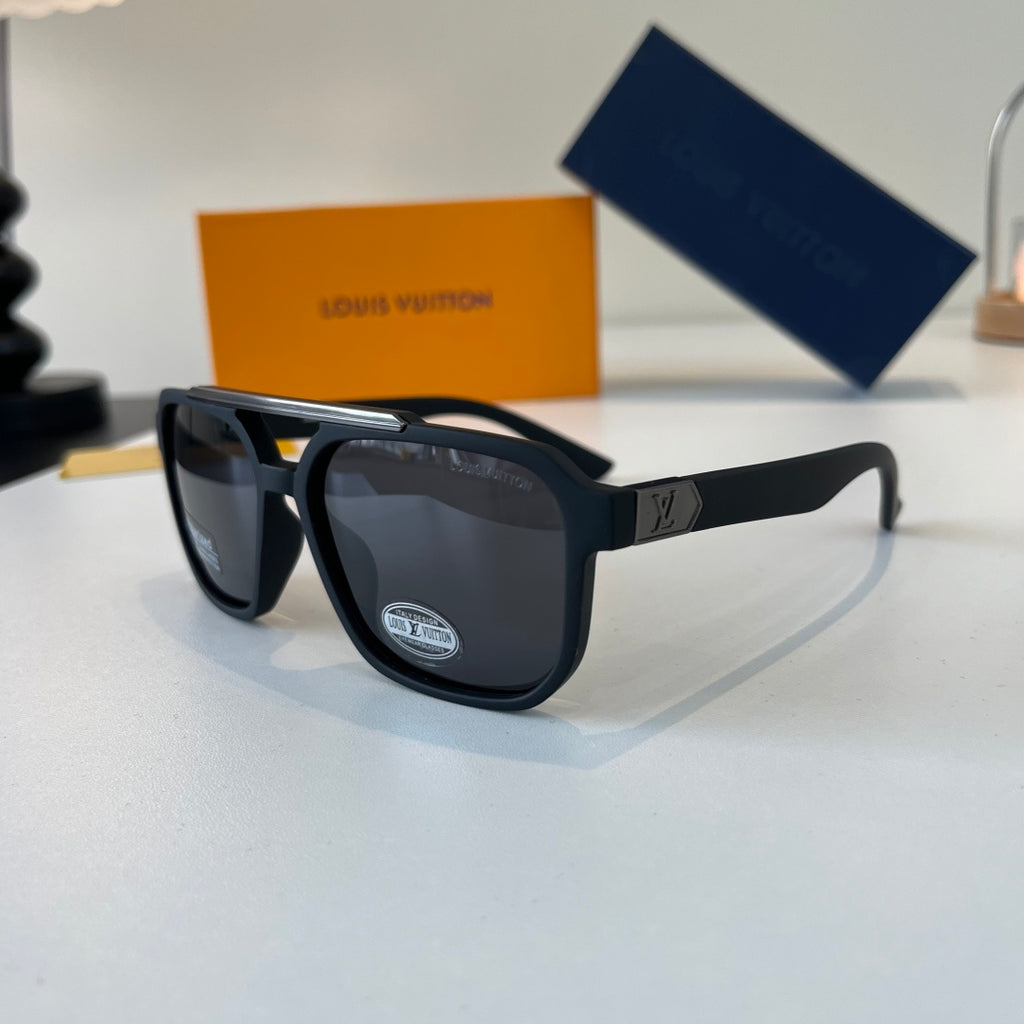 Louis Vuitton Fashion Black Lens Sunglasses for Men & Women - 493069 - detail image 3