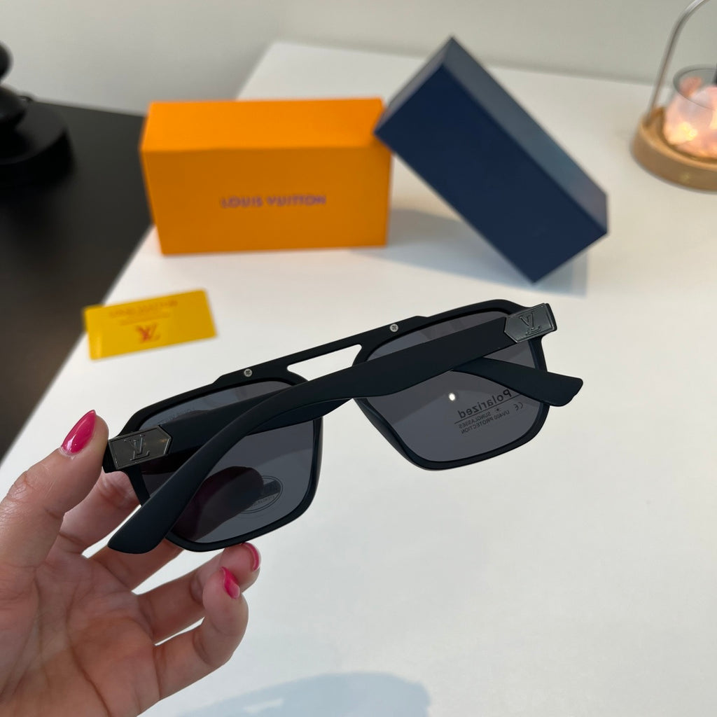 Louis Vuitton Fashion Black Lens Sunglasses for Men & Women - 493069 - detail image 8