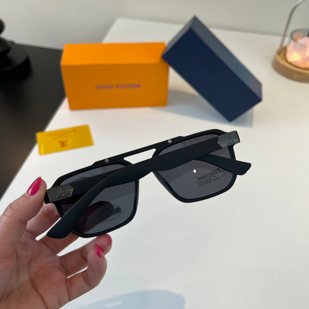 Louis Vuitton Fashion Black Lens Sunglasses for Men & Women - 493069 - detail image 8