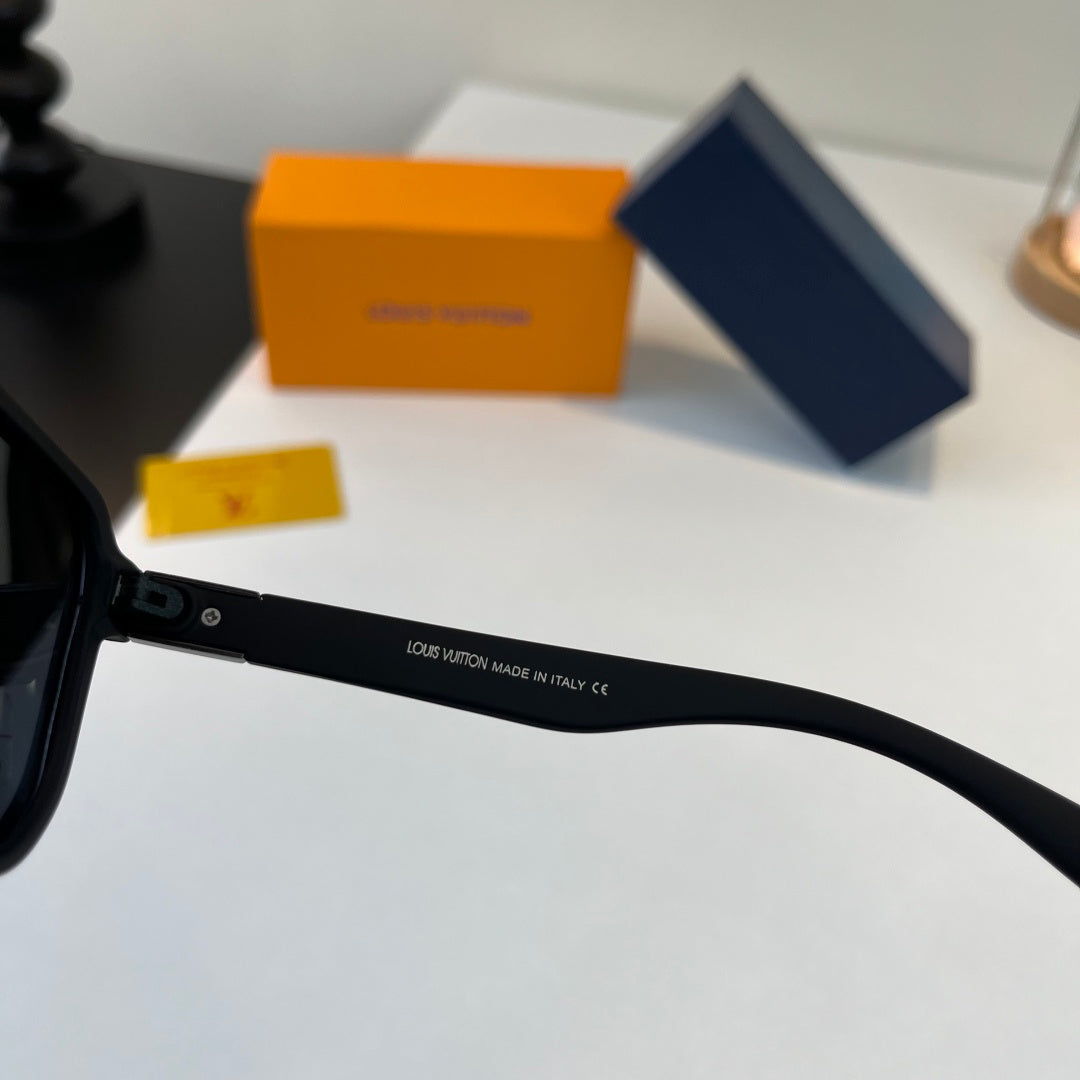 Louis Vuitton Fashion Black Lens Sunglasses for Men & Women - 493069 - detail image 10