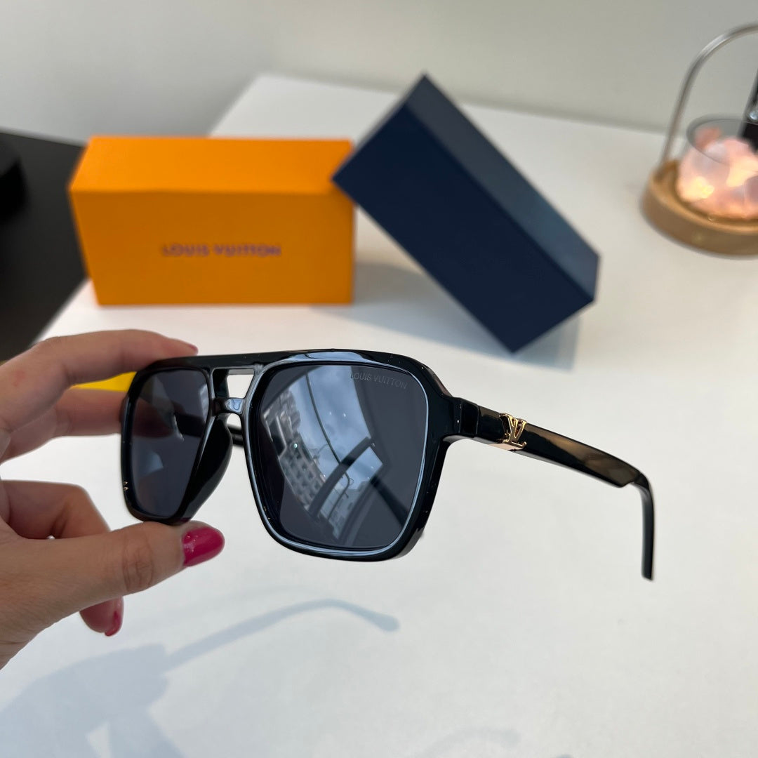 Louis Vuitton Fashion Black Lens Sunglasses for Men & Women - 493070 - detail image 3
