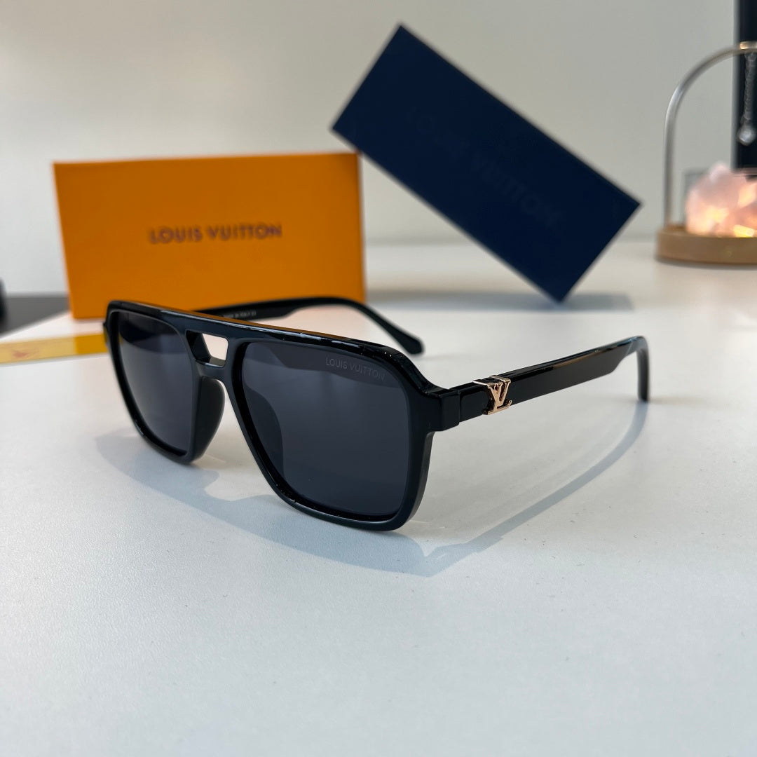 Louis Vuitton Fashion Black Lens Sunglasses for Men & Women - 493070 - detail image 2