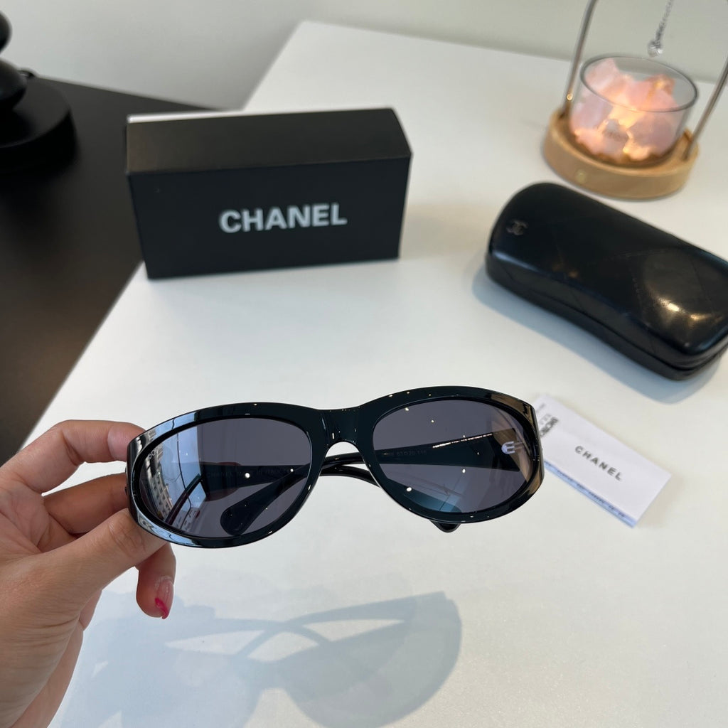Chanel Fashion Black Lens Sunglasses for Men & Women - 493630 - detail image 6
