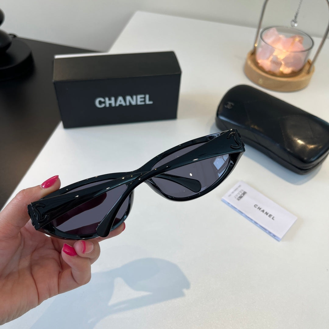 Chanel Fashion Black Lens Sunglasses for Men & Women - 493630 - detail image 7