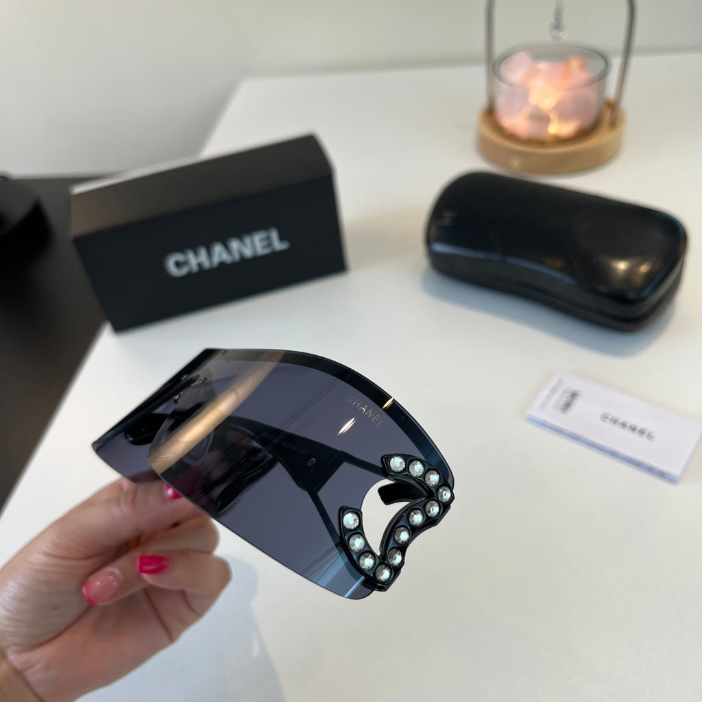 Chanel Fashion Blue Lens Sunglasses for Men & Women - 493633 - detail image 6