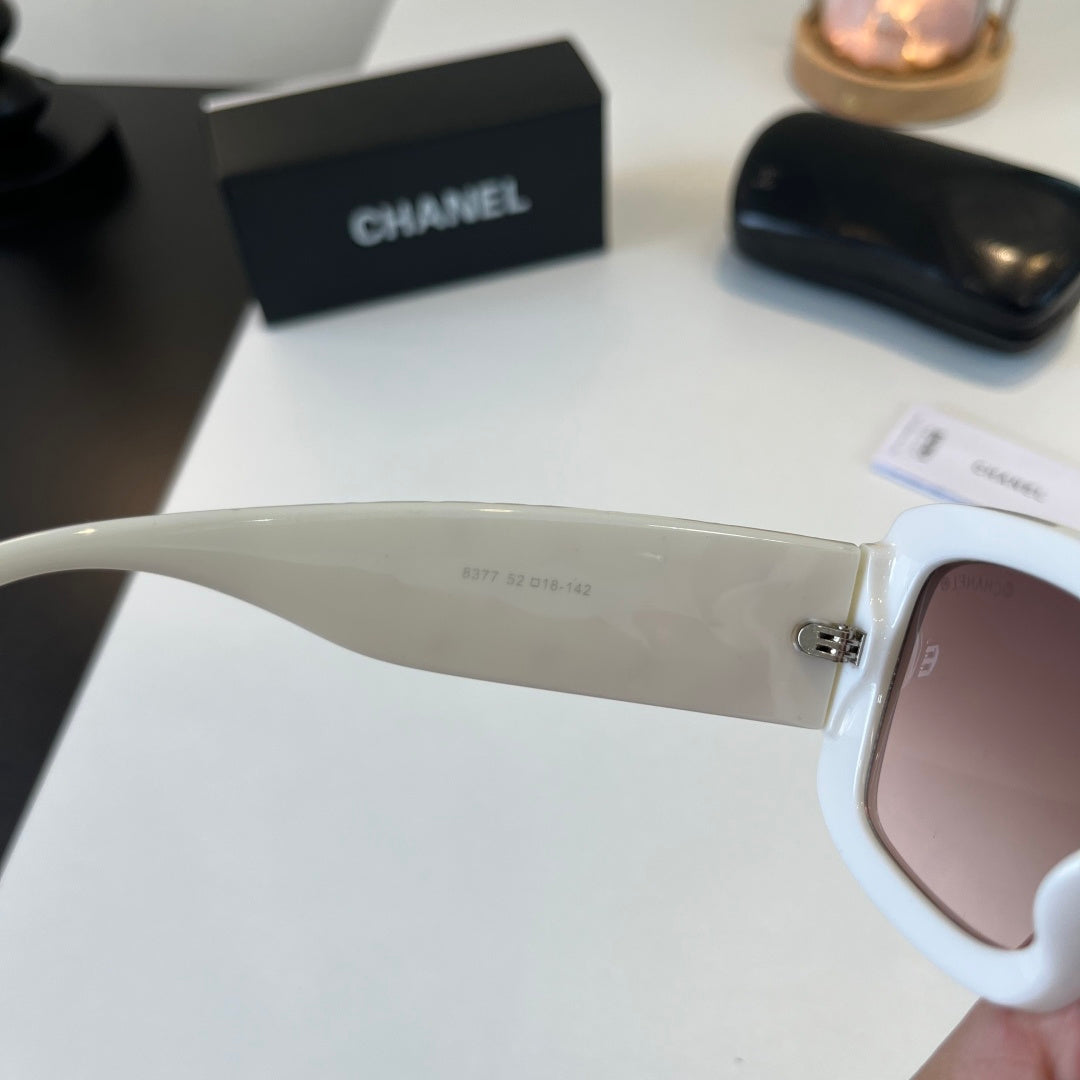 Chanel Fashion Silver Lens Sunglasses for Men & Women - 493635 - detail image 9