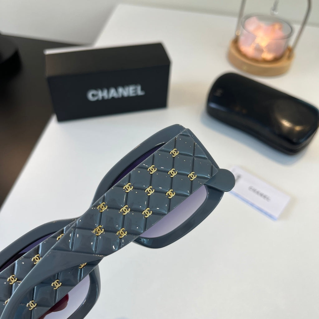 Chanel Fashion Blue Lens Sunglasses for Men & Women - detail image 7