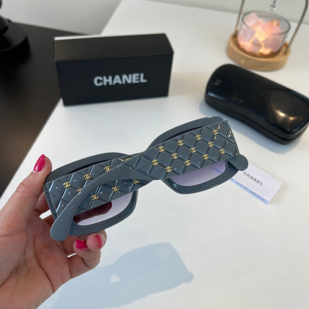 Chanel Fashion Blue Lens Sunglasses for Men & Women - detail image 8