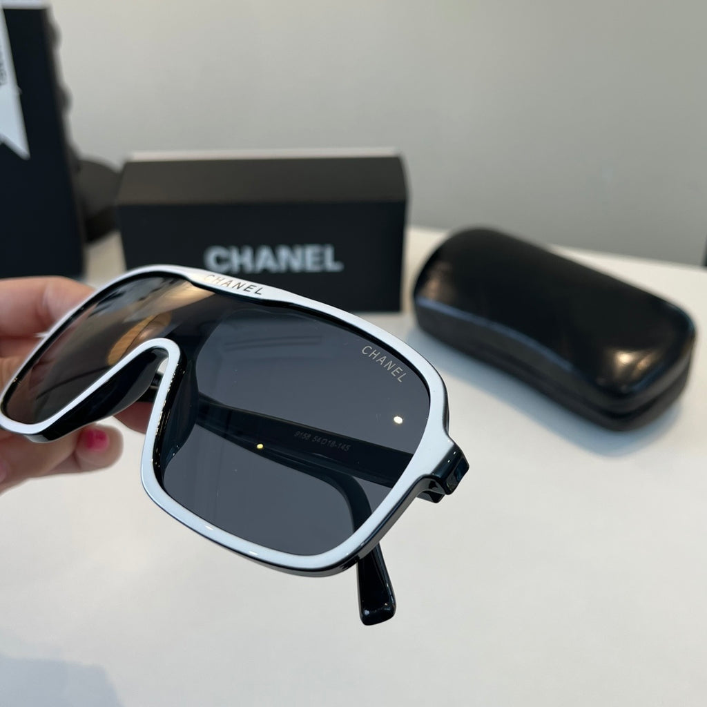 Chanel Fashion Black Lens Sunglasses for Men & Women - 493466 - detail image 7