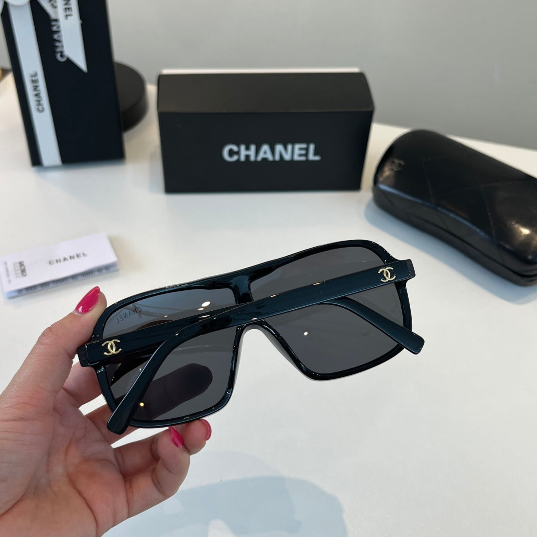 Chanel Fashion Black Lens Sunglasses for Men & Women - 493468 - detail image 9