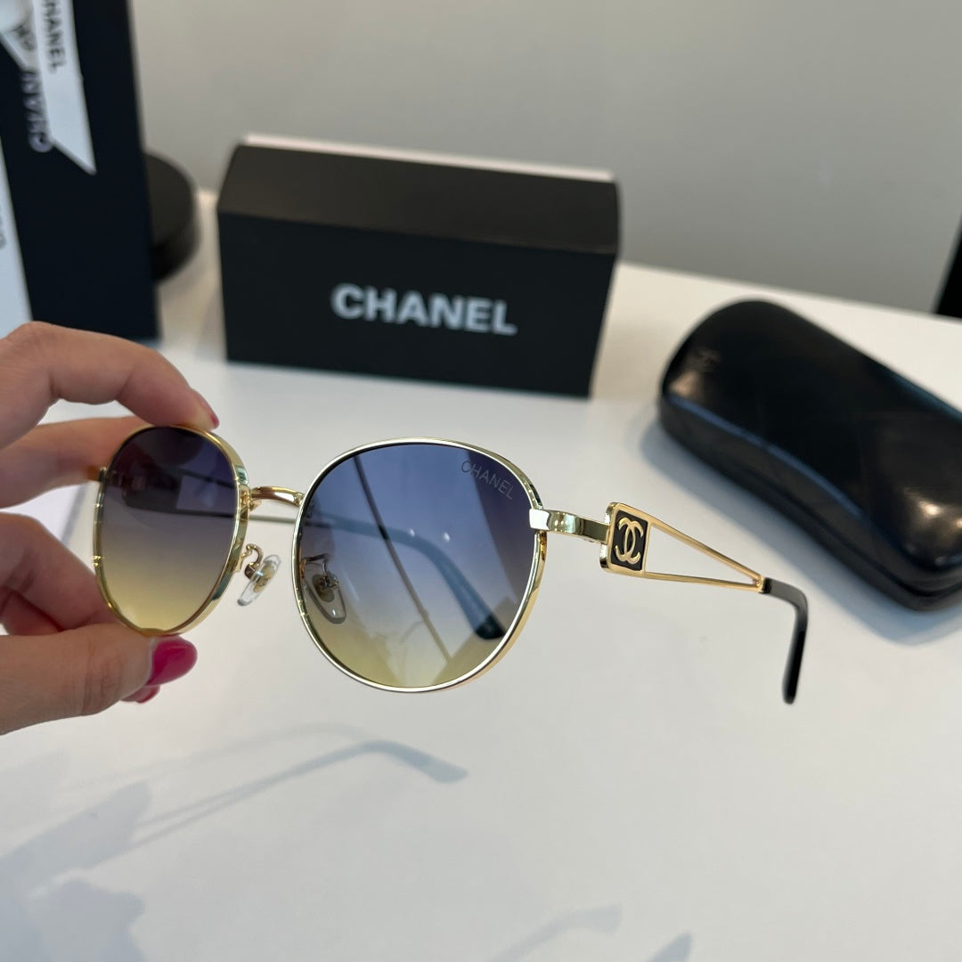 Chanel Fashion Silver Lens Sunglasses for Men & Women - 493469 - detail image 4