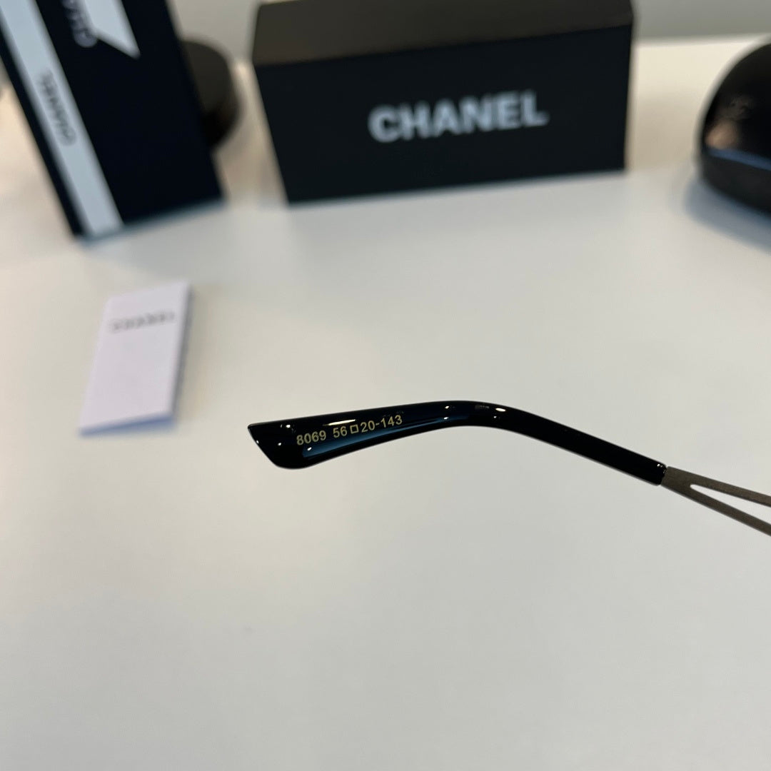 Chanel Fashion Black Lens Sunglasses for Men & Women - 493470 - detail image 10