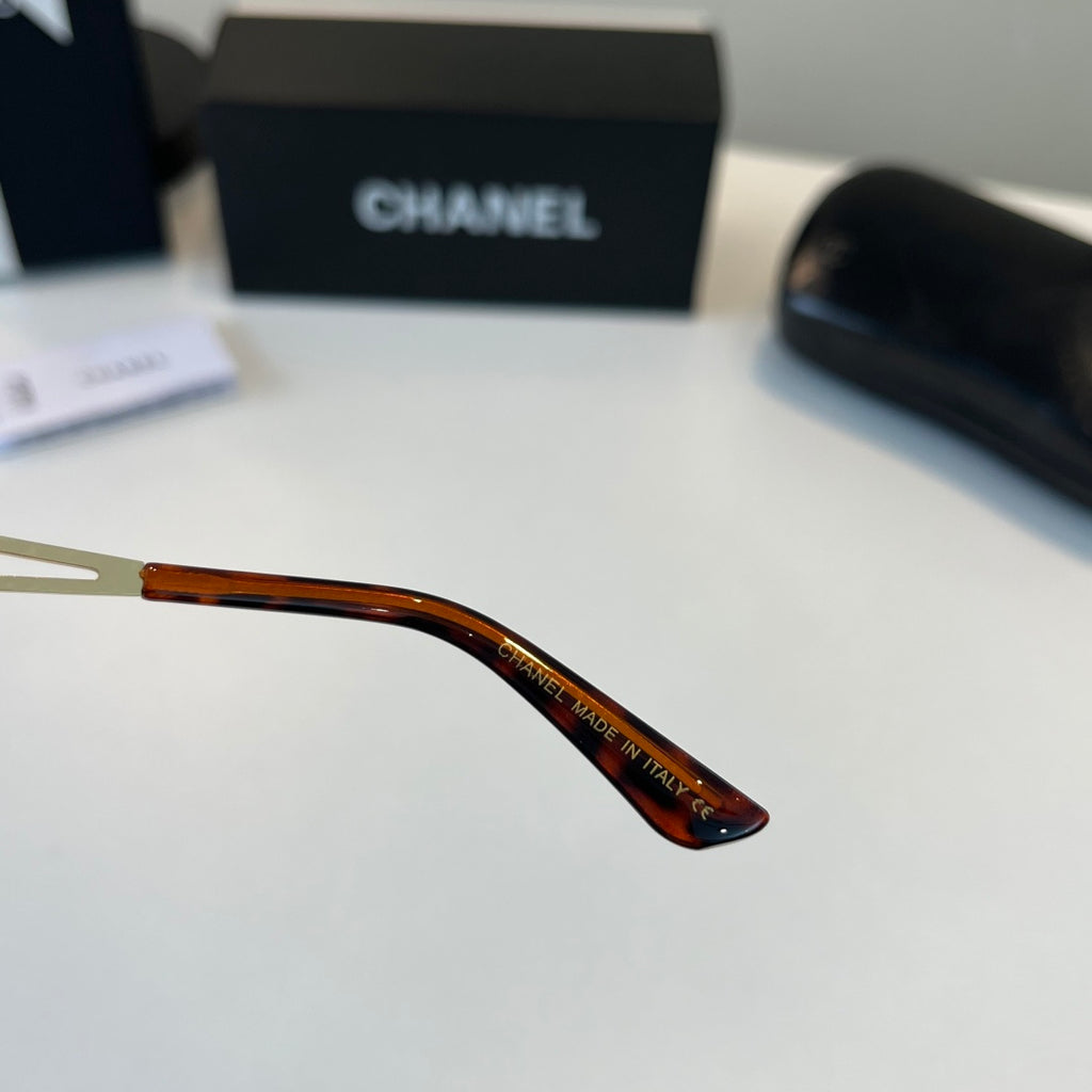 Chanel Fashion Brown Lens Sunglasses for Men & Women - detail image 11