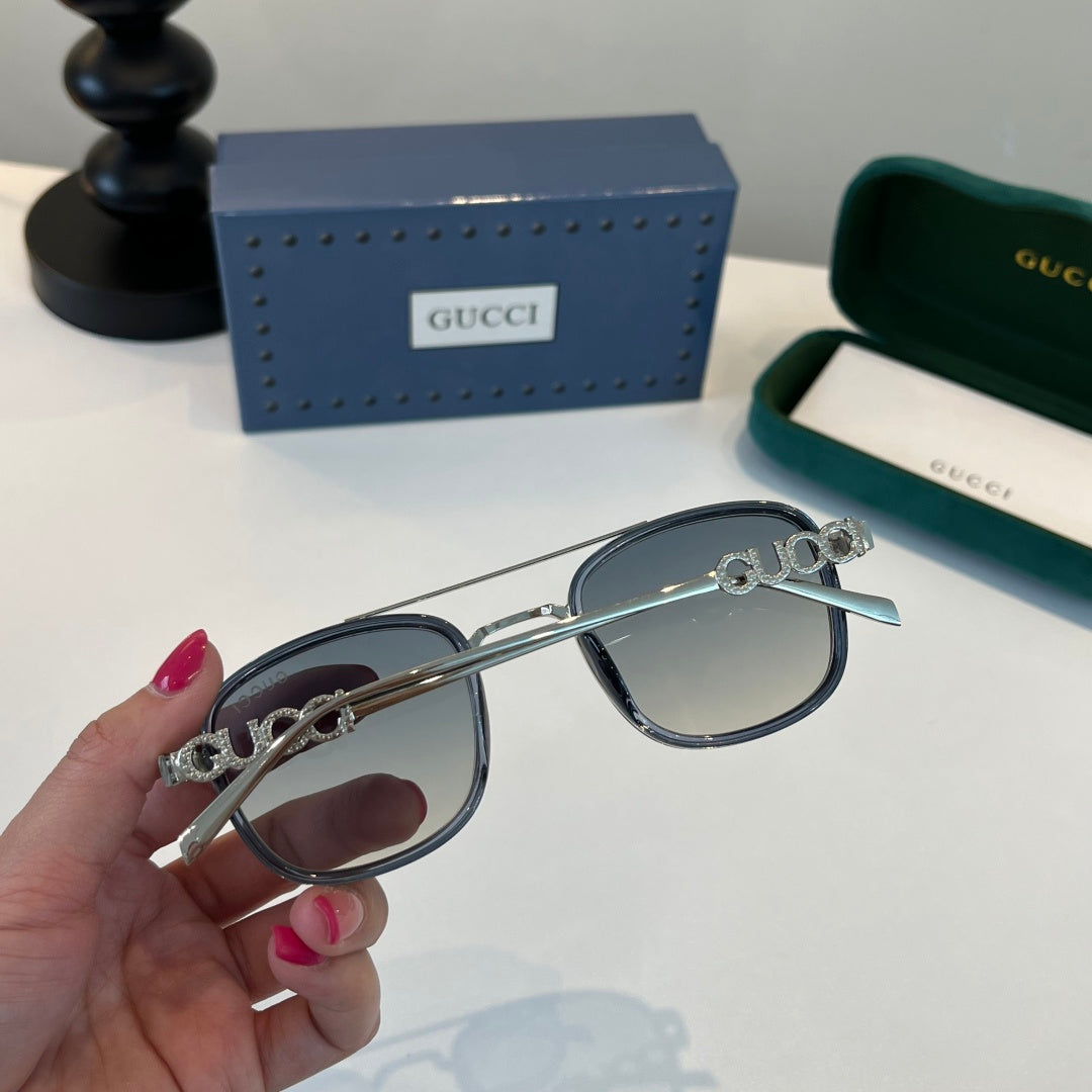 Gucci Oversized Silver Lens Sunglasses for Men & Women - 493355 - detail image 7