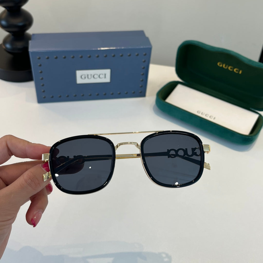 Gucci Oversized Silver Lens Sunglasses for Men & Women - 493356 - detail image 5