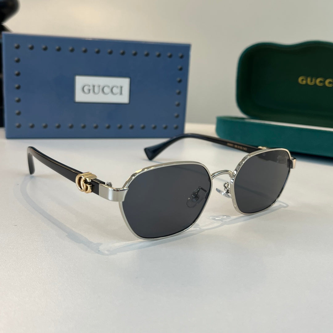 Gucci Oversized Silver Lens Sunglasses for Men & Women - 493359