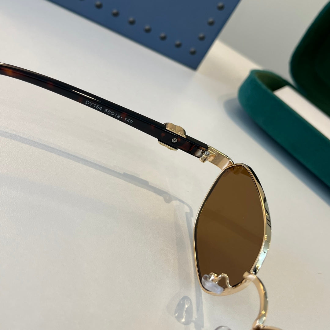 Gucci Oversized Brown Lens Sunglasses for Men & Women - detail image 9