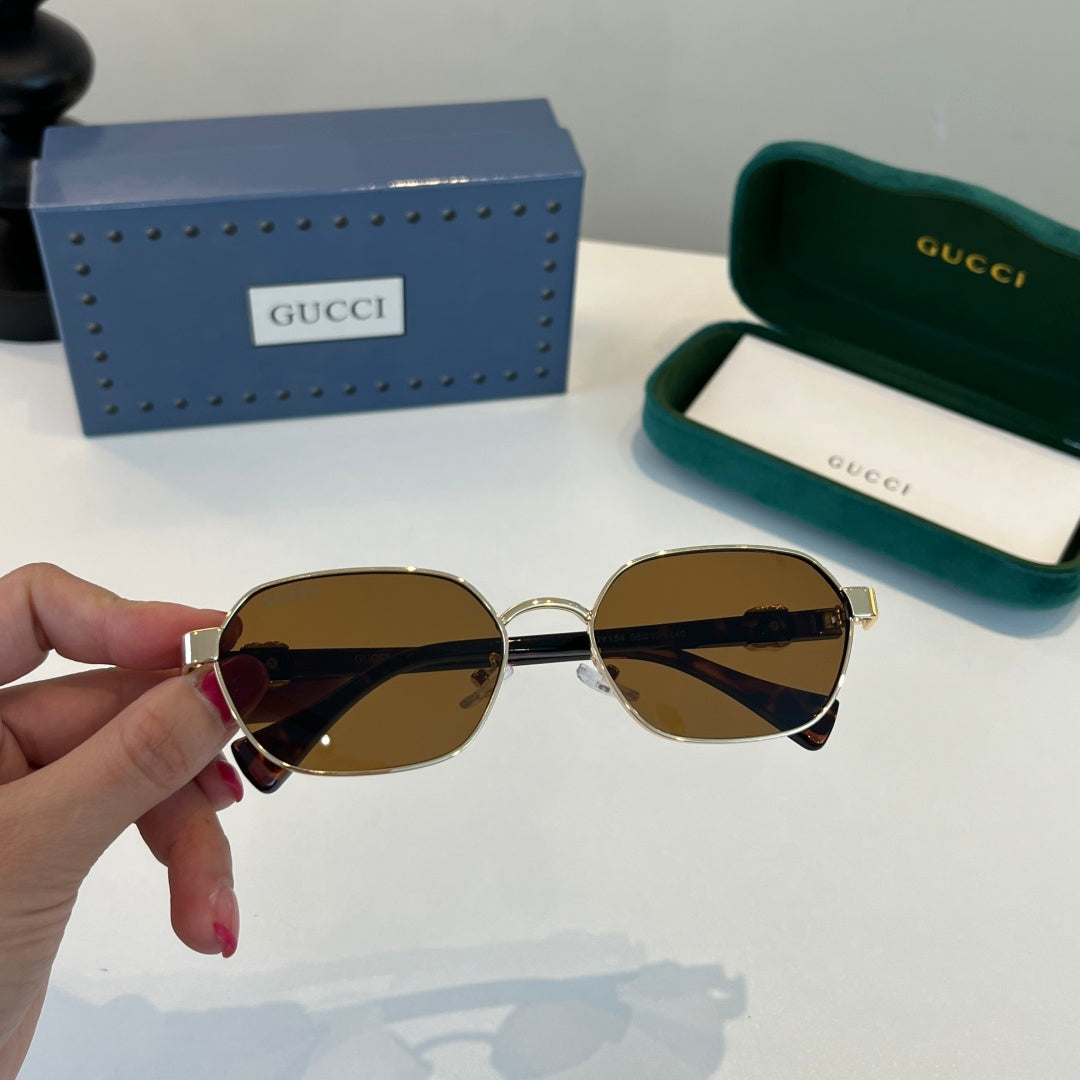 Gucci Oversized Brown Lens Sunglasses for Men & Women - detail image 6