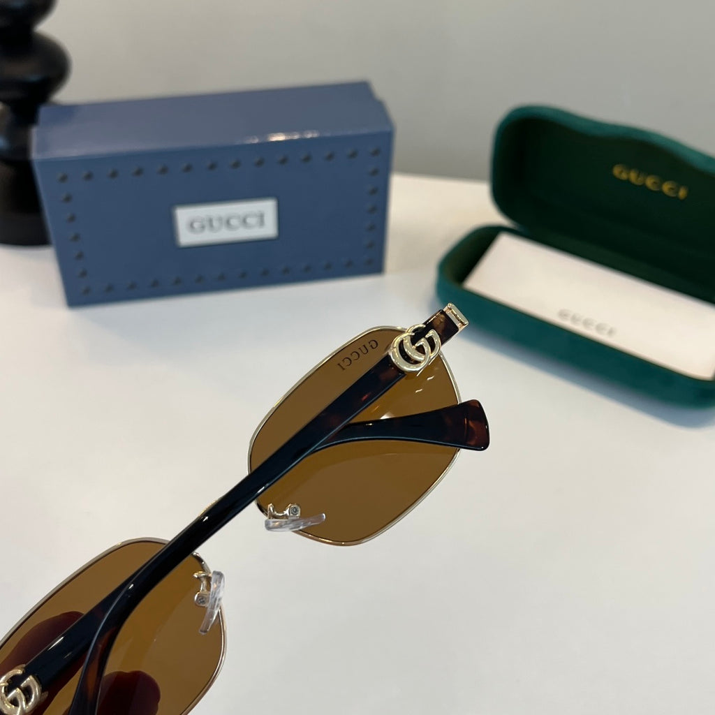 Gucci Oversized Brown Lens Sunglasses for Men & Women - detail image 7