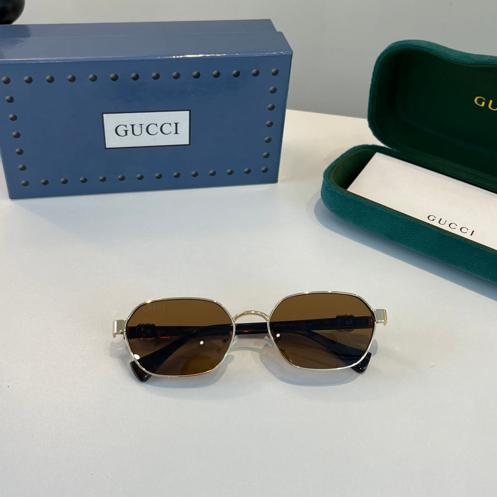 Gucci Oversized Brown Lens Sunglasses for Men & Women - detail image 4