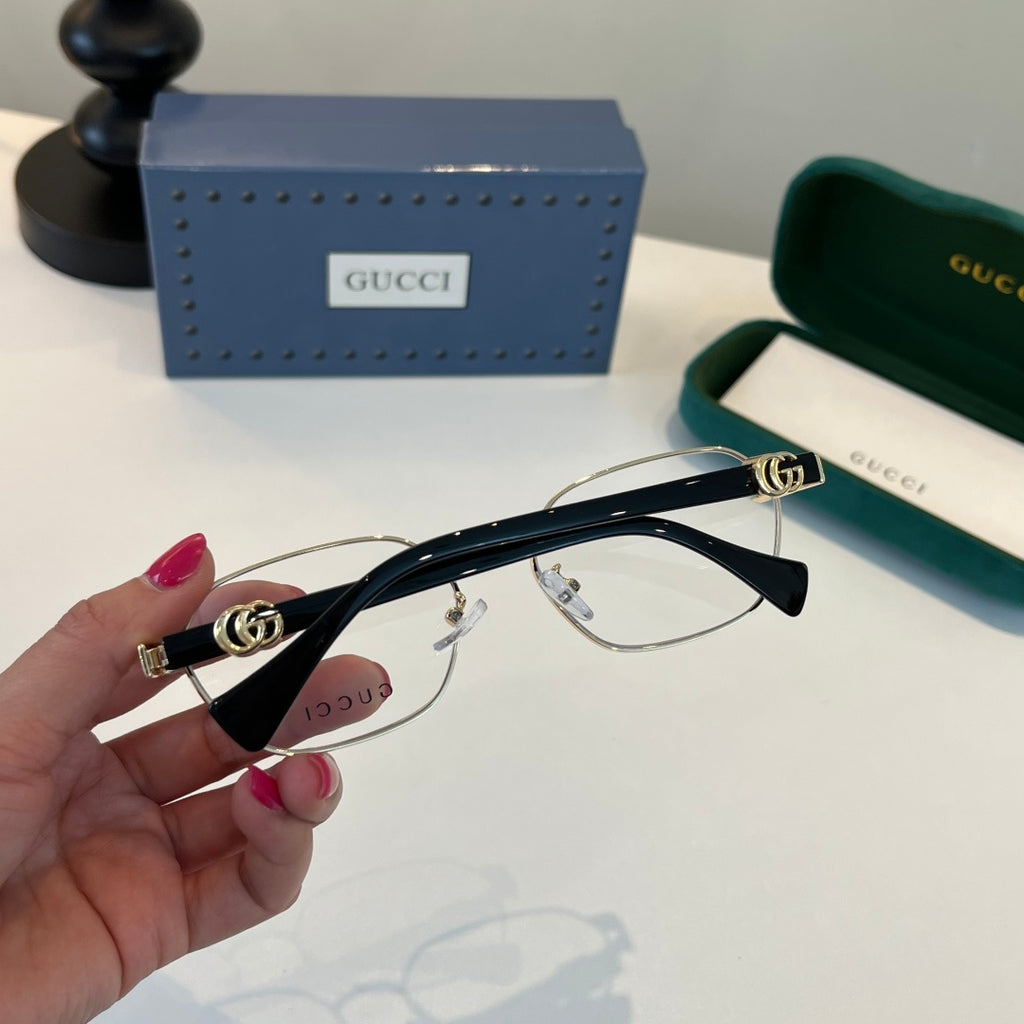 Gucci Oversized Silver Lens Sunglasses for Men & Women - 493361 - detail image 7