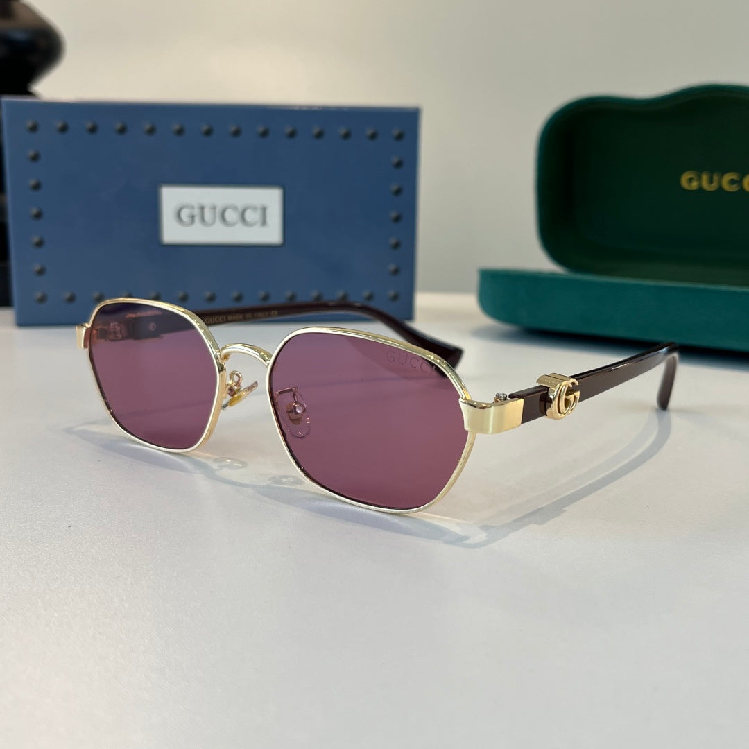 Gucci Oversized Red Lens Sunglasses for Men & Women - detail image 3