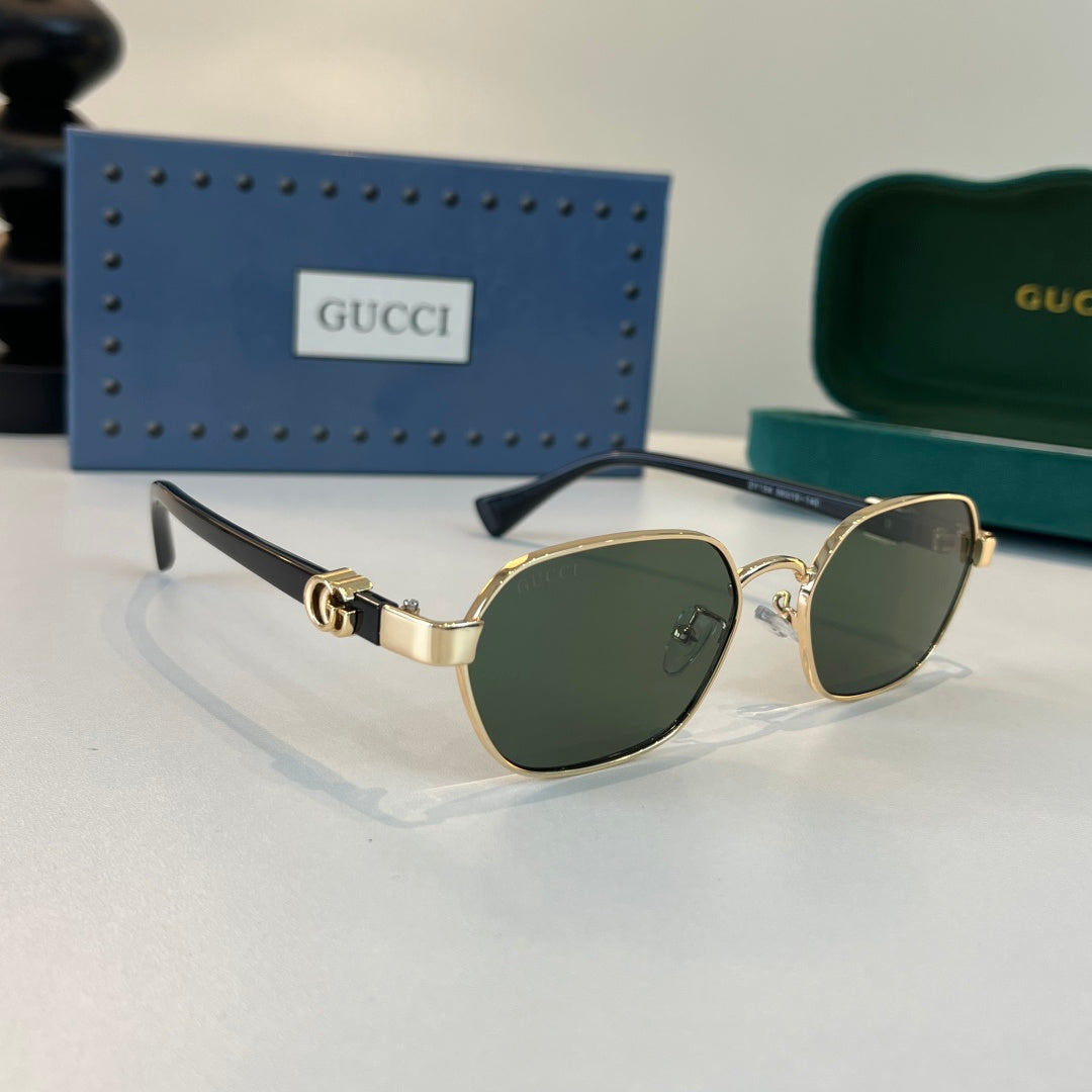Gucci Oversized Silver Lens Sunglasses for Men & Women - 493363