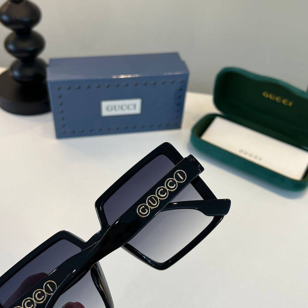 Gucci Oversized Silver Lens Sunglasses for Women - detail image 6