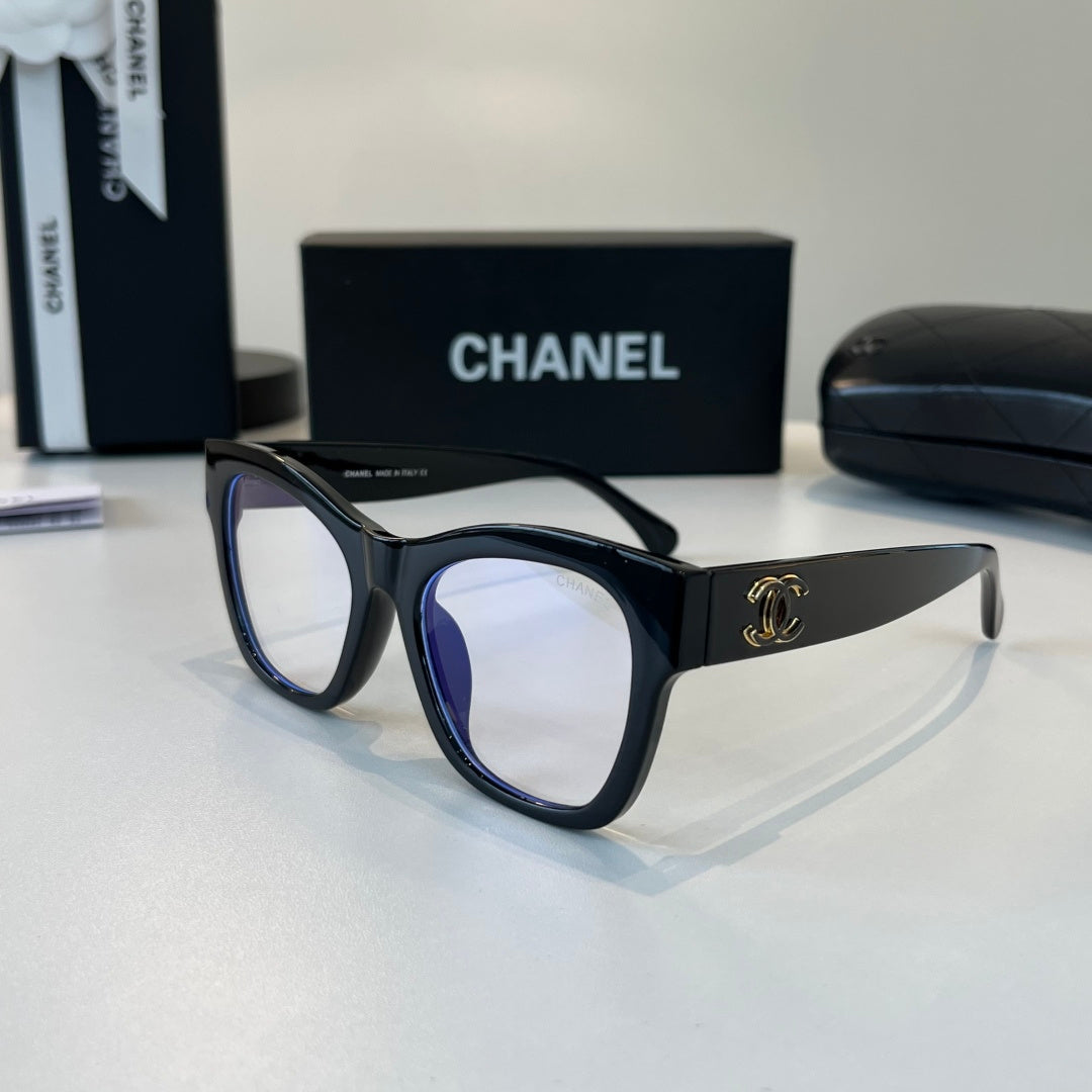 Chanel Oversized Silver Lens Sunglasses for Women - detail image 3